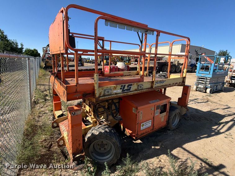 2012 JLG 260MRT scissor lift - ER1969