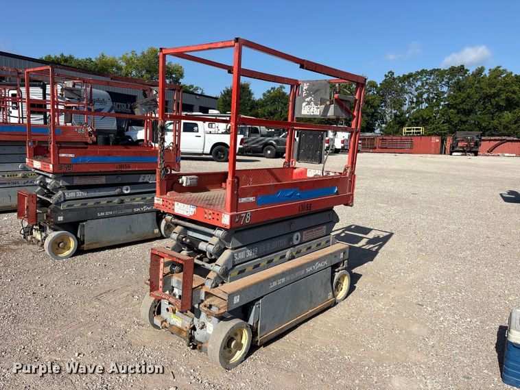 2013 Skyjack SJIII 3219 scissor lift - ET0388