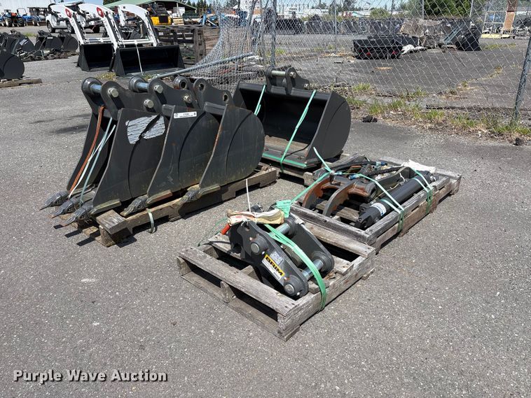 CNH Industrial CNH33.37 excavator attachments - ET0585