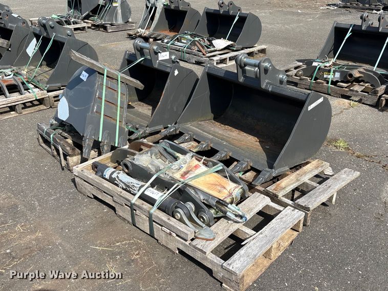 CNH Industrial CNH33.37 excavator attachments - ET0619