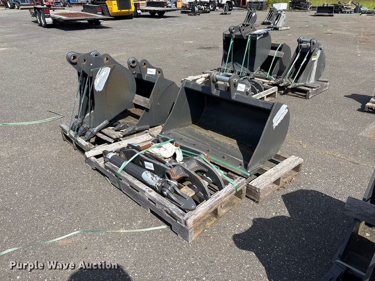 CNH Industrial CNH33.37 excavator attachments - ET0621