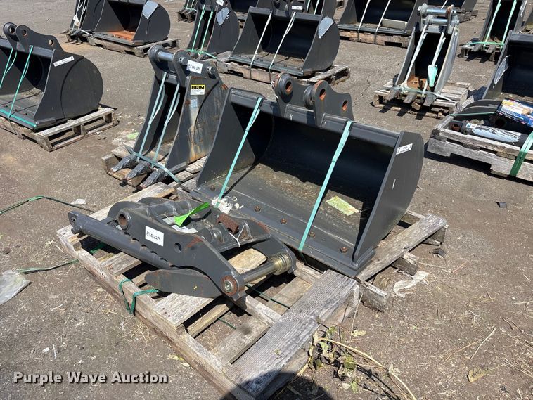 CNH Industrial CNH33.37 excavator attachments - ET0629
