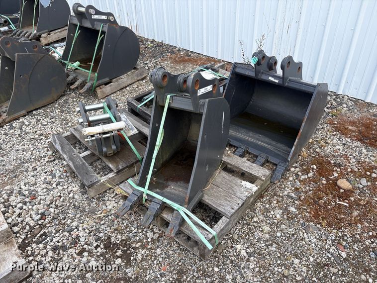 CNH Industrial CNH33.37 excavator attachments - ET0661