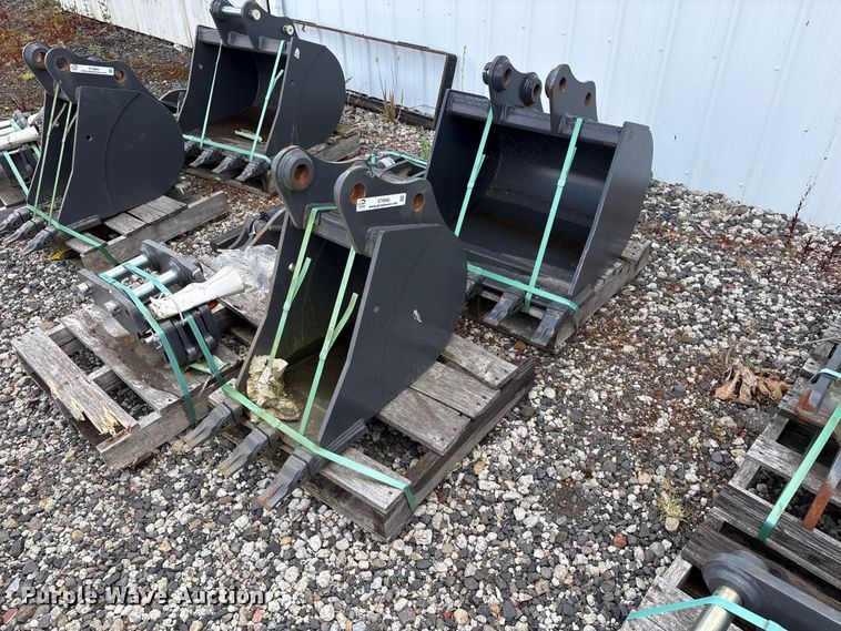 CNH Industrial CNH33.37 excavator attachments - ET0662