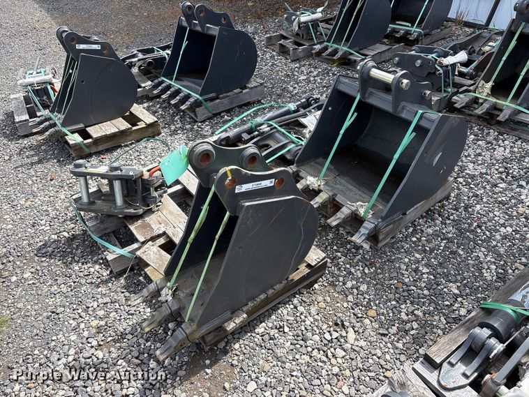 CNH Industrial CNH33.37 excavator attachments - ET0668