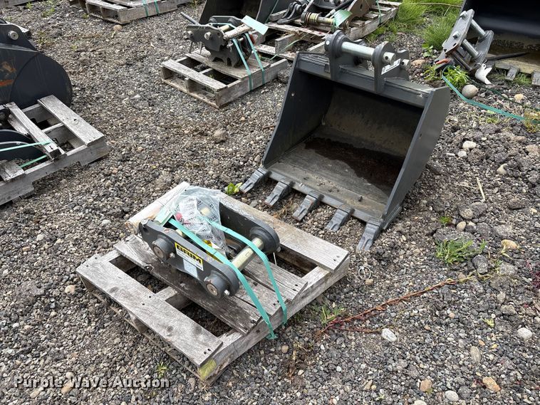 CNH Industrial CNH33.37 excavator attachments - ET0692