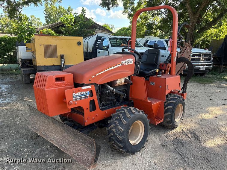 2004 Ditch Witch RT45 trencher - EU0802