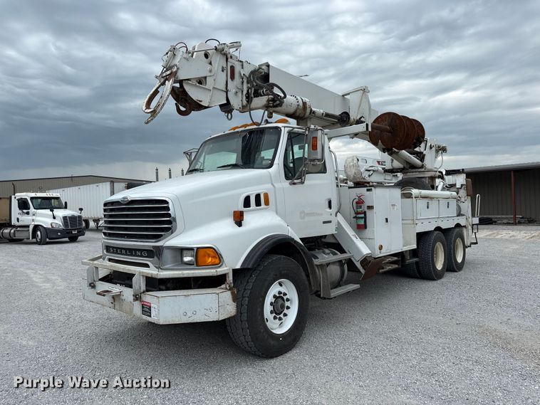 2007 Sterling L-Line digger derrick truck - EV6055