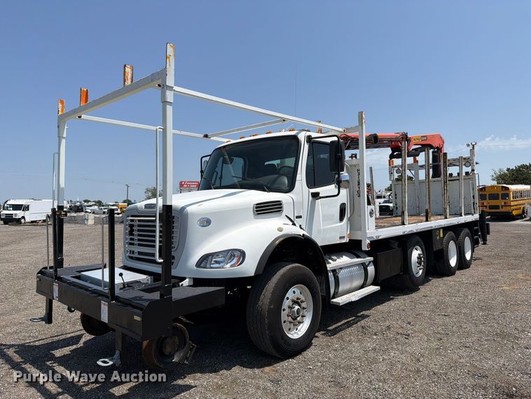 2010 Freightliner Business Class M2 crane truck - FB5000
