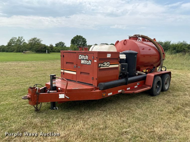 2003 Ditch Witch FX30 vacuum excavator - FC4123