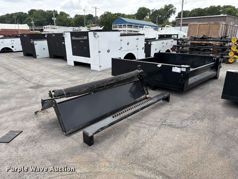 Load King 1040165 dump bed - FK3260