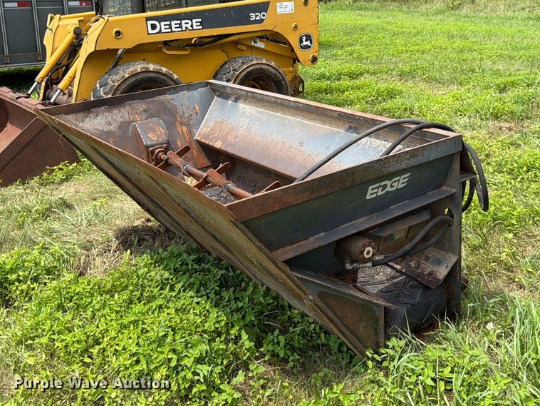 Edge SSB72 skid steer side discharge bucket - FK3312