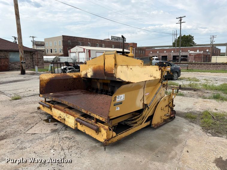 Lee-Boy L900 paver - FK3334