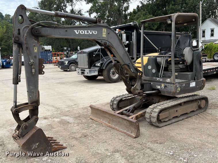 2012 Volvo EC35C mini excavator - FK3597