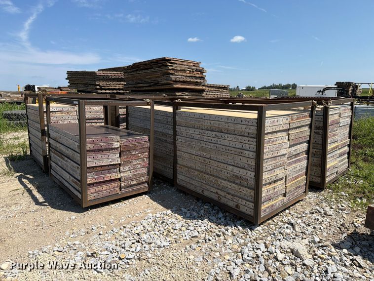 246 concrete forms - FT8011