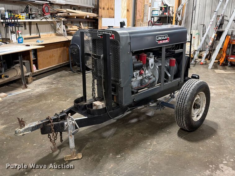 Lincoln Electric SA200 welder - OE9683
