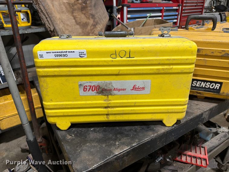 Leica 6700 sewer beam aligner - OE9685
