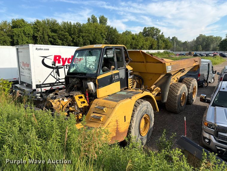 2005 Caterpillar 735 articulated haul truck - YA4163