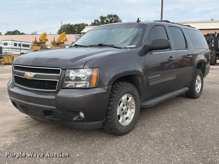 2010 Chevrolet Suburban 1500  SUV - EX4099