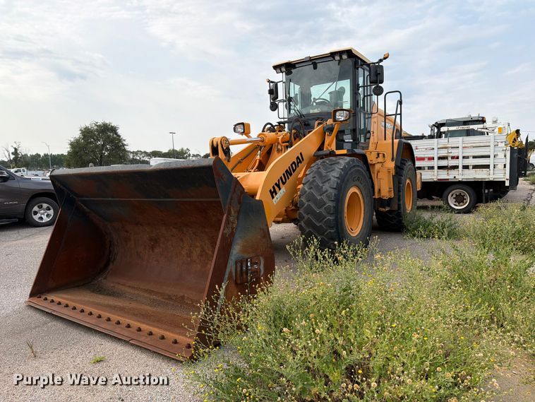 2018 Hyundai HL955XT wheel loader - MZ9859