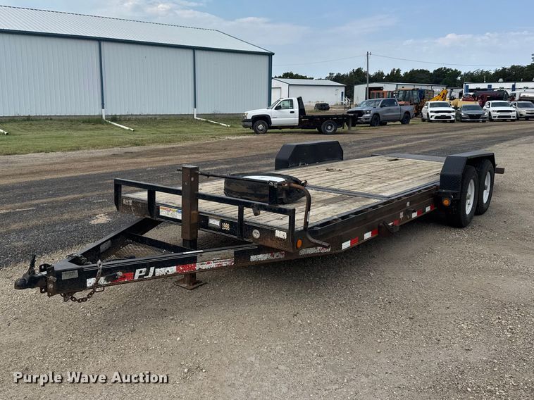 2019 Pj Trailers Company tilt deck equipment trailer - DY3165