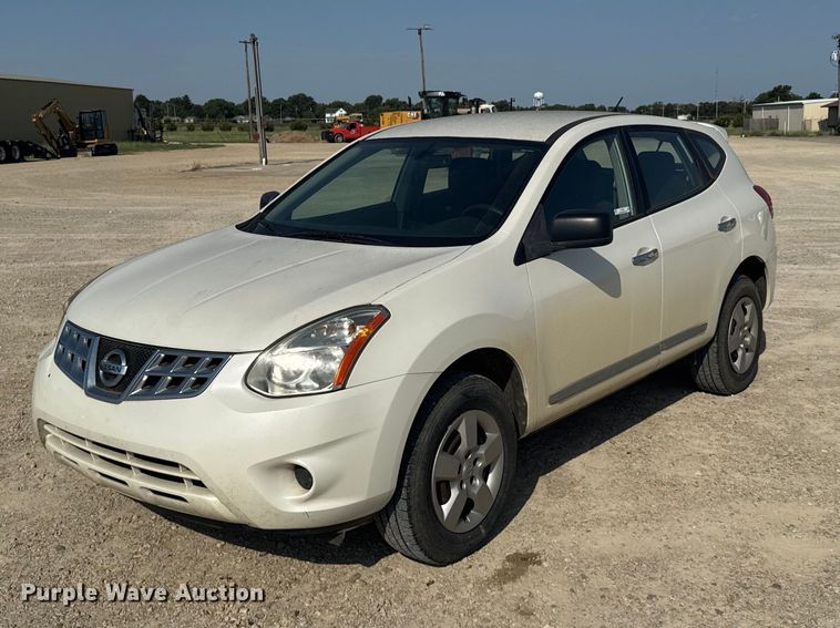 2013 Nissan Rogue SUV - DY3197