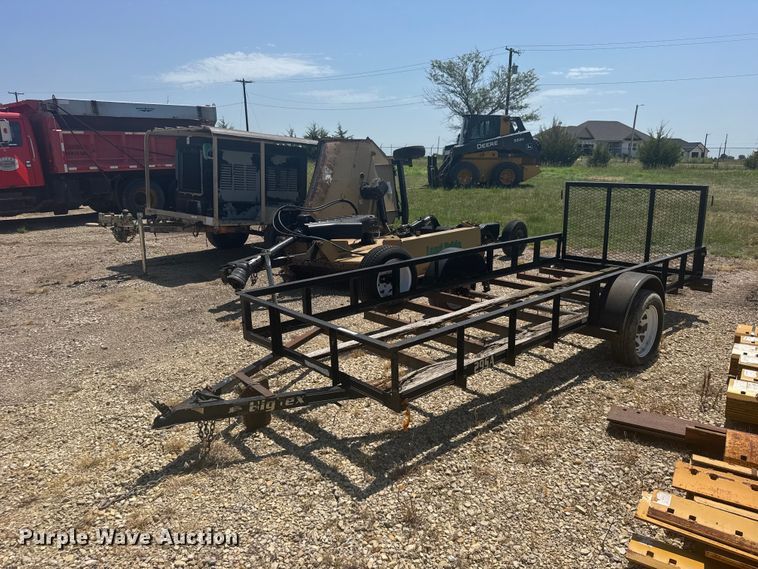 Big Tex utility trailer - DY3200