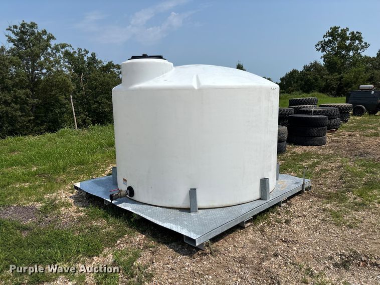 Poly tank - DZ4565