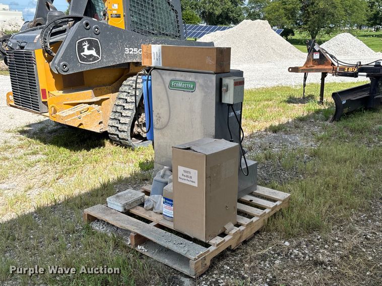 Fountain EcoMaster AF250 antifreeze recycling system - DZ4633