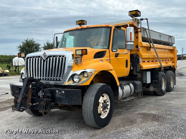 2011 International WorkStar 7500 dump truck - DZ4644