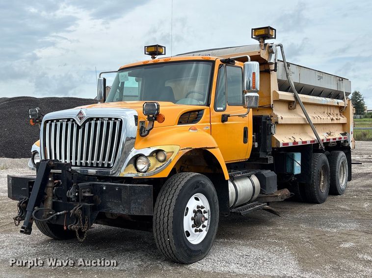 2011 International WorkStar 7500 dump truck - DZ4648