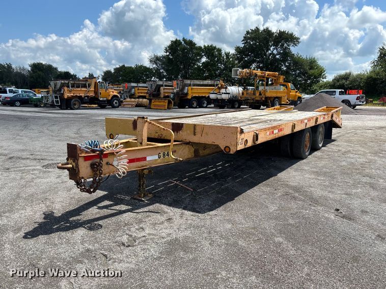 1997 Towmaster 0C-20 equipment trailer - DZ4658