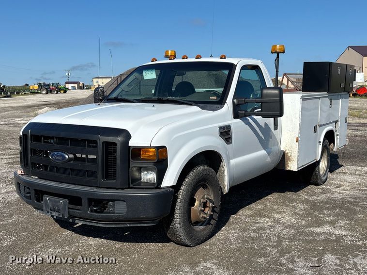 2009 Ford F350 Super Duty XL utility bed pickup truck - DZ4672