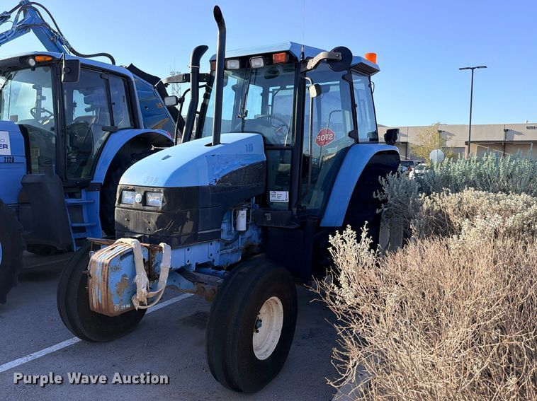 2001 New Holland TS110 tractor - ED5475