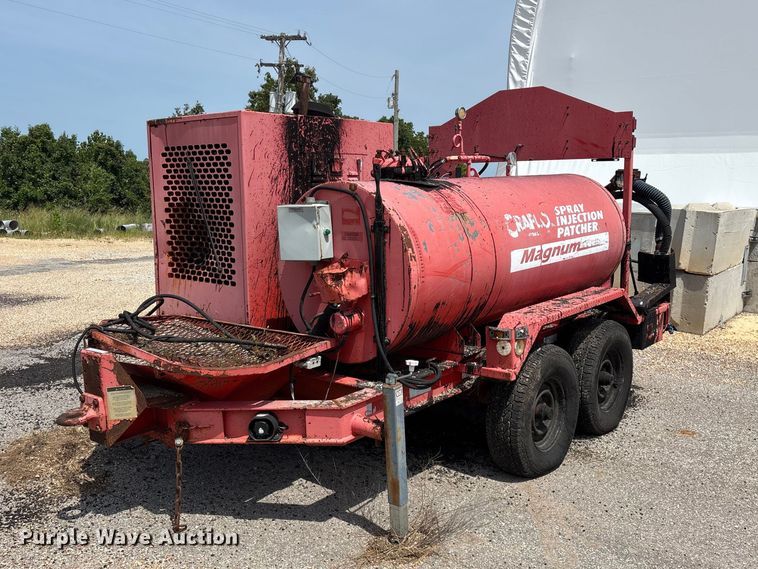 2002 Crafco Magnum pothole patcher - EO4459