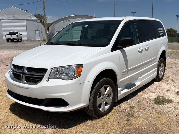 2015 Dodge Grand Caravan van - EX0016