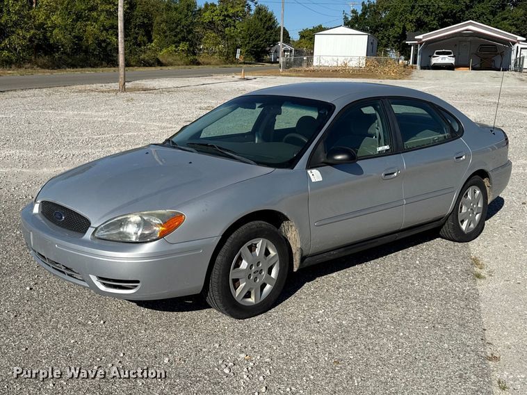 2005 Ford Taurus SE  - EX2191
