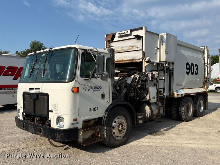 2009 Autocar Xpeditor refuse truck - FK3348