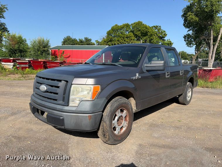 2009 Ford F150 Crew Cab pickup truck - FK5008