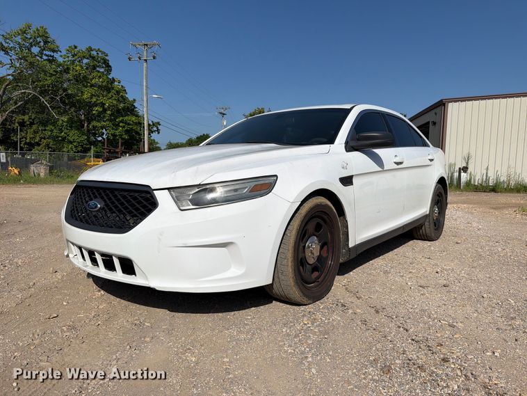 2013 Ford Taurus Police Interceptor  - FK5011