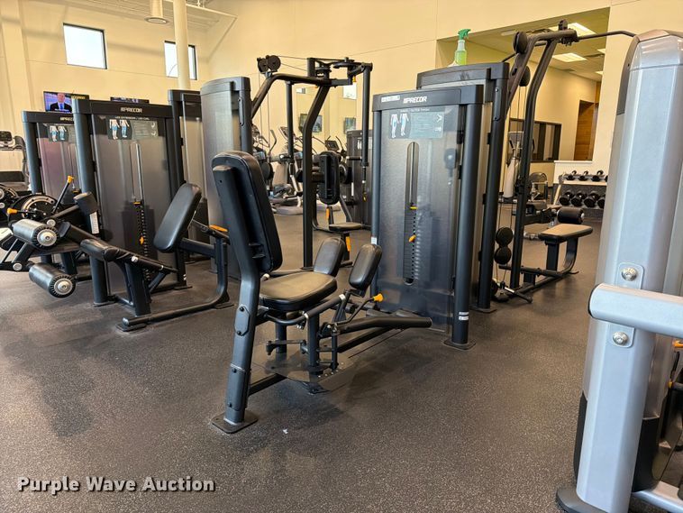 Precor Vitality Series Selectorized Line thigh machine - MZ9879