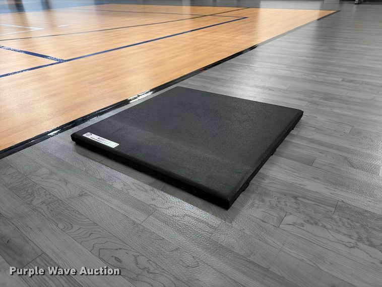 (20) rubber floor tiles - MZ9888