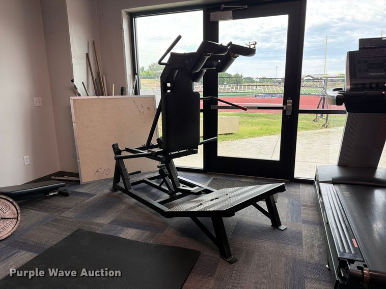 Squat machine - MZ9934