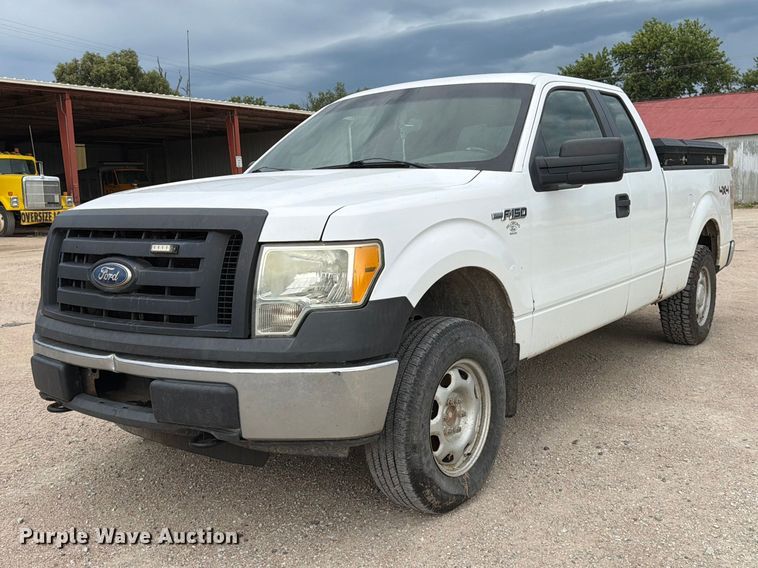 2010 Ford F150 Ext. Cab pickup truck - MZ9987