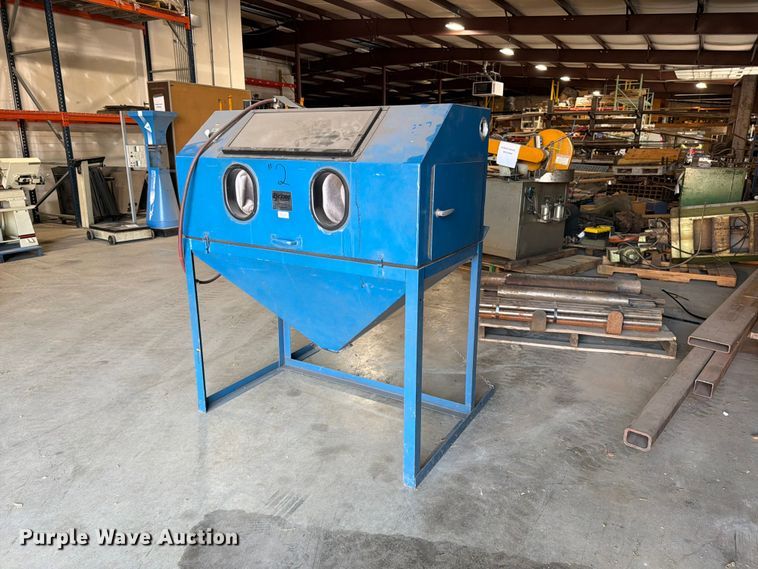 Cyclone sand blast cabinet - NA9380