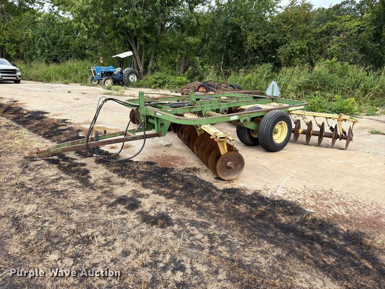 John Deere T0210 double off-set disk - EO8714