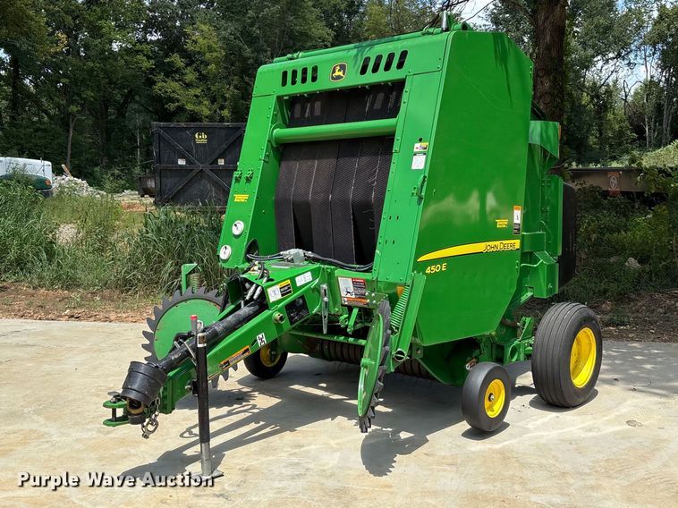 2023 John Deere 450E Round Baler - ER3233