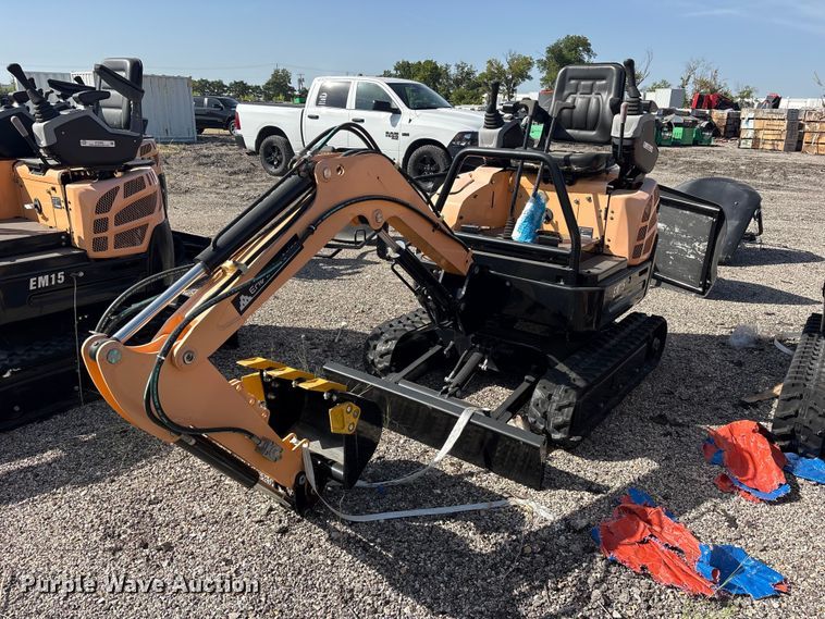 2024 Erie EM15 mini excavator - ET0427