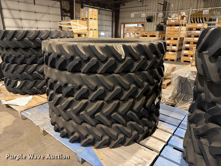 (4) Goodyear Ultra sprayer VF320/90R50 tires - EU5864