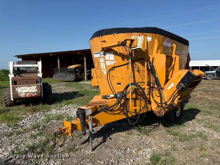 Kuhn Knight 5032 feed grinder/mixer - EV6019